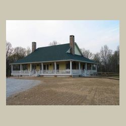 Exterior 103.jpg